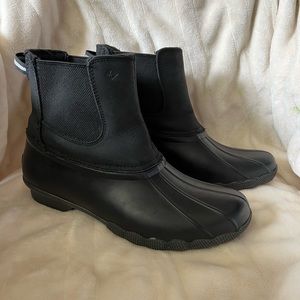 Sperry Boots size 9 Saltwater Brooke duck boots